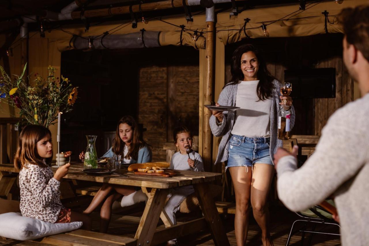 Glamping Lauwersmeer Vierhuizen 외부 사진