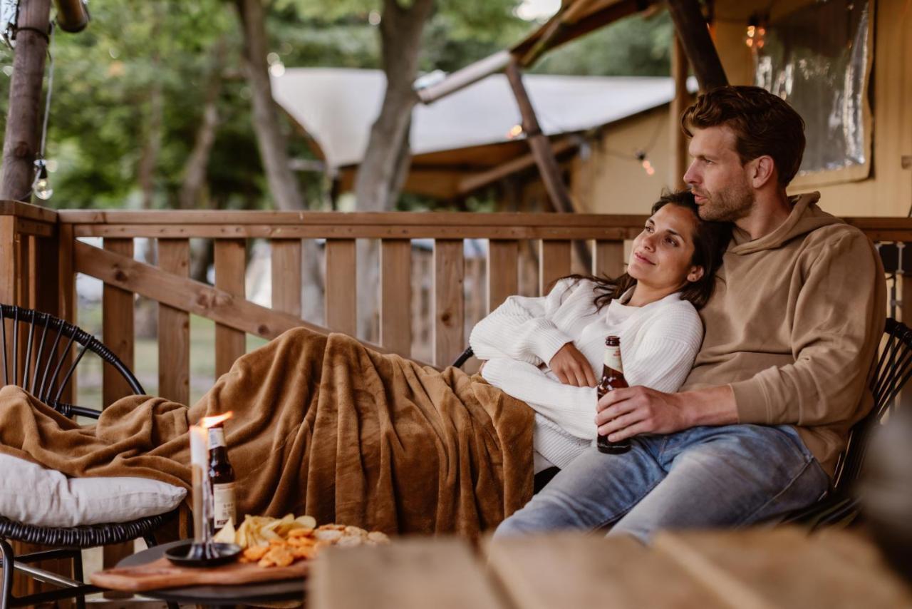 Glamping Lauwersmeer Vierhuizen 외부 사진
